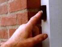 Geen afspraak? Laat dan niemand binnen in uw woning!